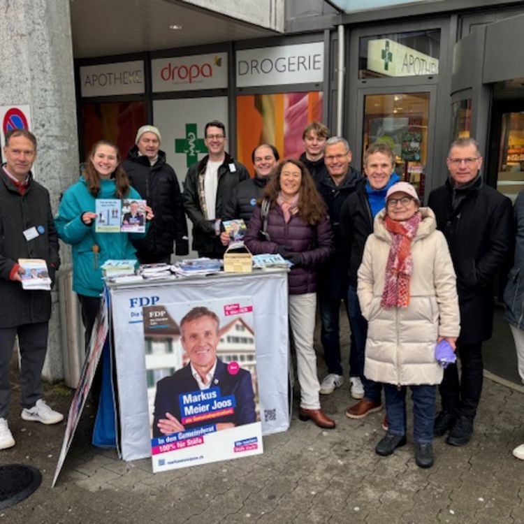 Philipp Suter (neu Sozialbehörde), Carole Bylang, Simon Hämmerli (Gemeinderat), David Dubach (Gemeinderat), Philipp Stadelmann (Werkbehörde) Ursula Tschanz, Finn Jöhr, Monty Stoller (RPK), Markus Meier Joos (neu Gemeinderat und Präsident) Daniela Bahnmüller (Schulpräsidentin) Michael Meyer (Präsident RPK) Werner Schnünemann